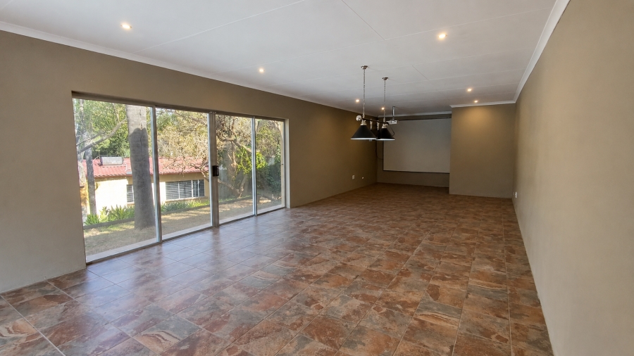 To Let 4 Bedroom Property for Rent in Weltevreden Park Gauteng
