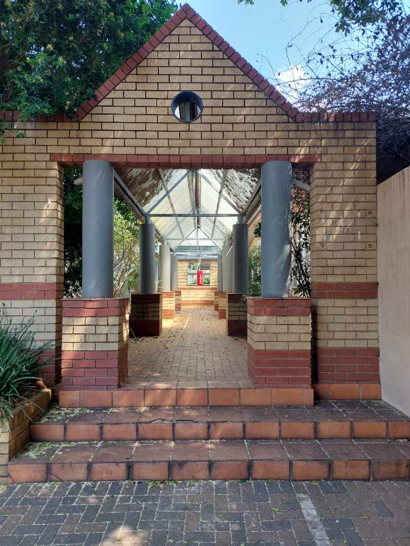 To Let 1 Bedroom Property for Rent in Menlo Park Gauteng