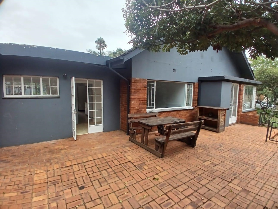 To Let 1 Bedroom Property for Rent in Menlo Park Gauteng