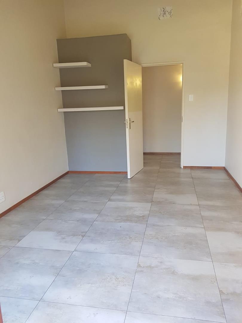 To Let Commercial Property for Rent in Edenburg Gauteng