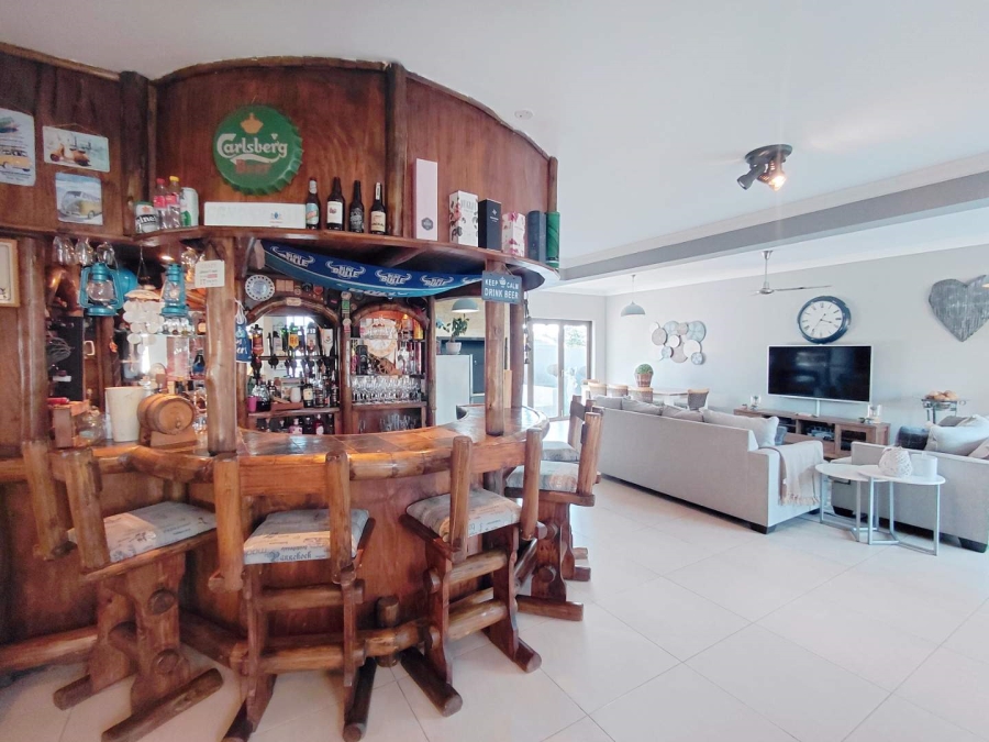3 Bedroom Property for Sale in Glen Marais Gauteng