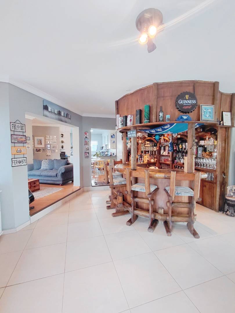 3 Bedroom Property for Sale in Glen Marais Gauteng