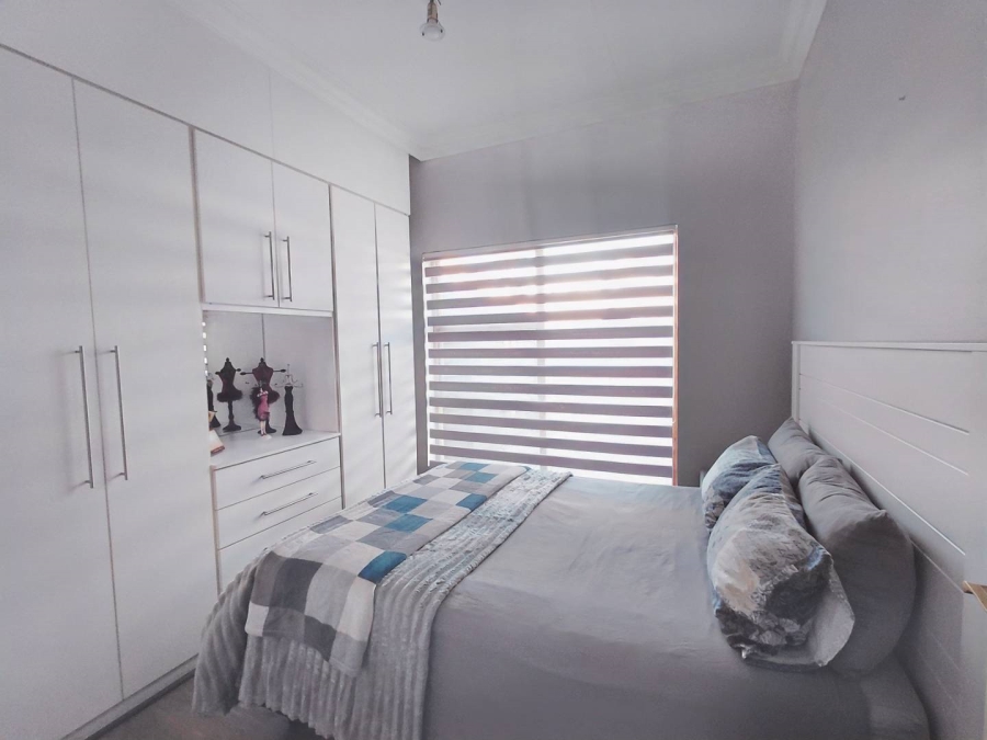 3 Bedroom Property for Sale in Glen Marais Gauteng