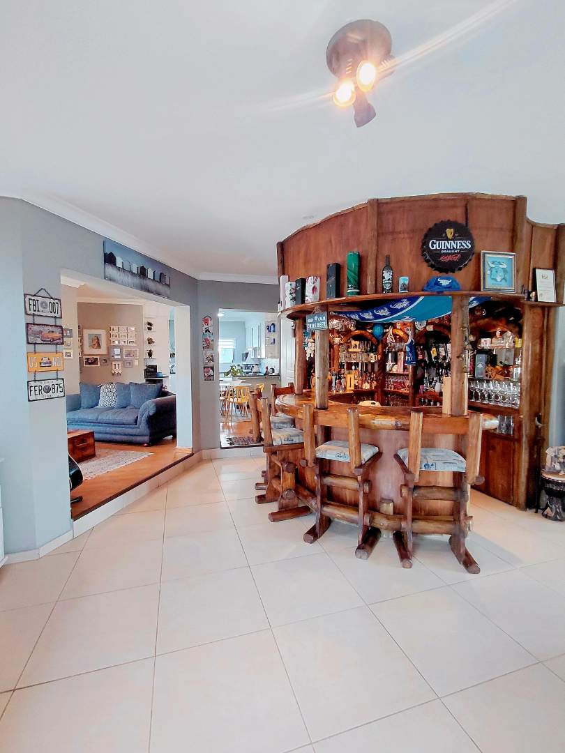 3 Bedroom Property for Sale in Glen Marais Gauteng