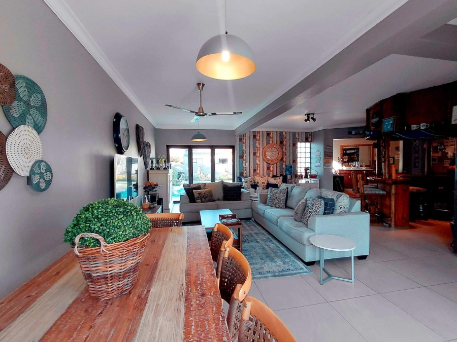 3 Bedroom Property for Sale in Glen Marais Gauteng