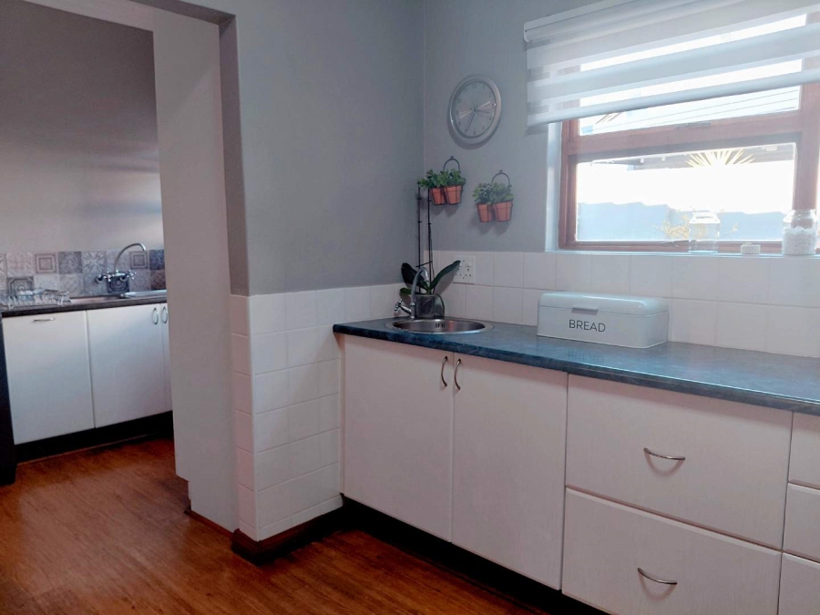 3 Bedroom Property for Sale in Glen Marais Gauteng