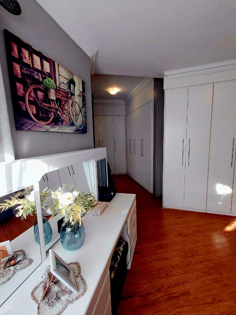 3 Bedroom Property for Sale in Glen Marais Gauteng