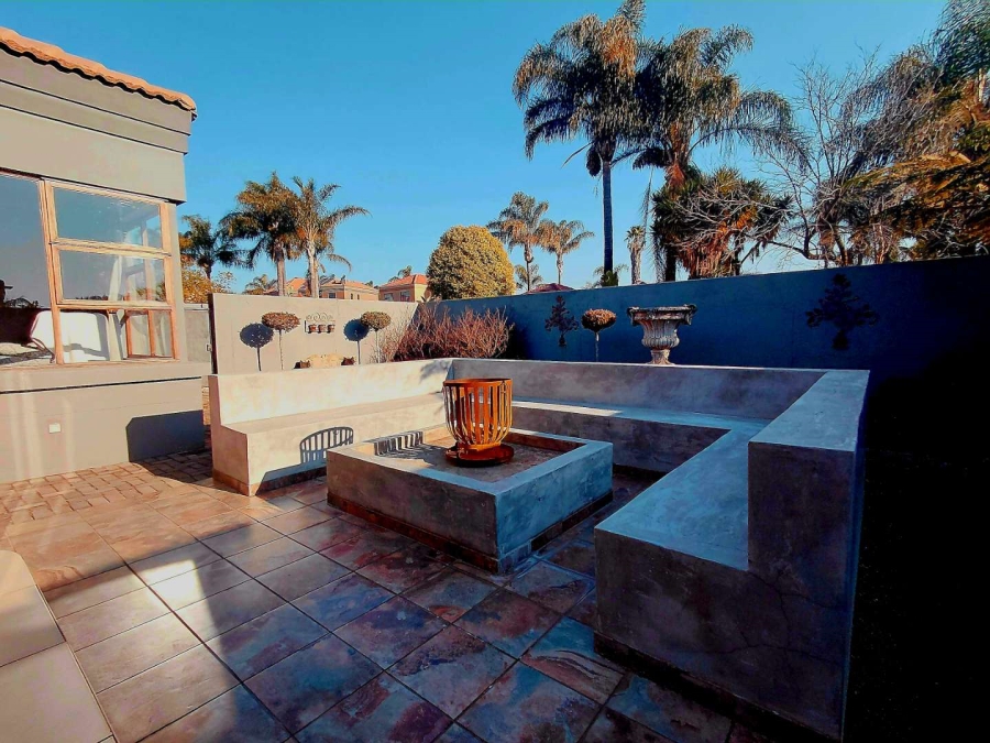 3 Bedroom Property for Sale in Glen Marais Gauteng