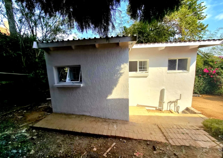 To Let 1 Bedroom Property for Rent in Waterkloof Gauteng