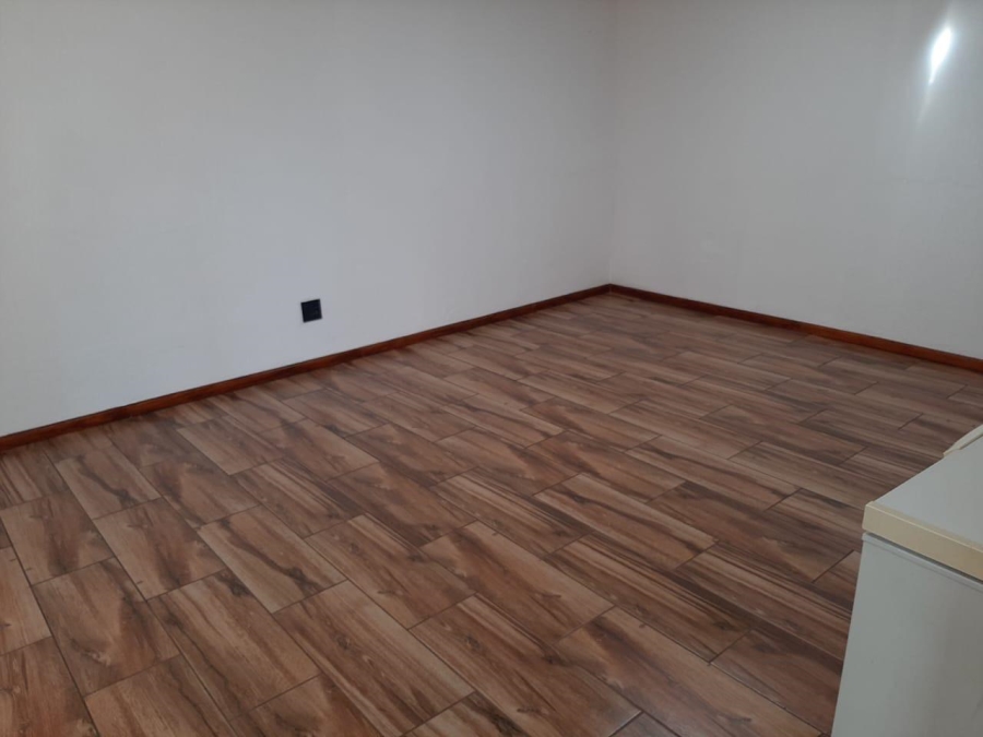 4 Bedroom Property for Sale in Brackenhurst Gauteng
