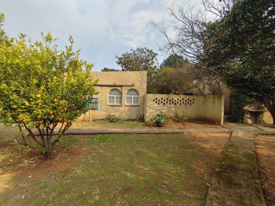 13 Bedroom Property for Sale in Glen Donald A H Gauteng