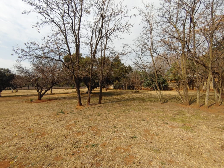 13 Bedroom Property for Sale in Glen Donald A H Gauteng
