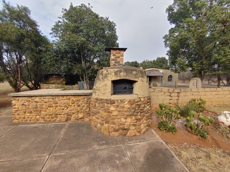 13 Bedroom Property for Sale in Glen Donald A H Gauteng