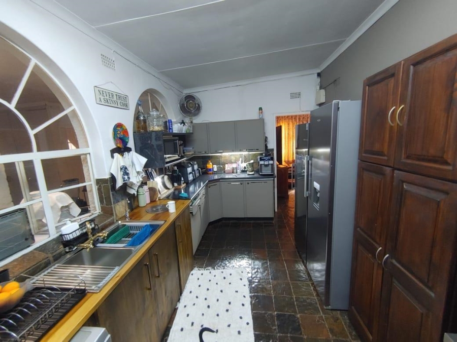 13 Bedroom Property for Sale in Glen Donald A H Gauteng