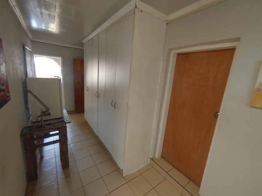 13 Bedroom Property for Sale in Glen Donald A H Gauteng