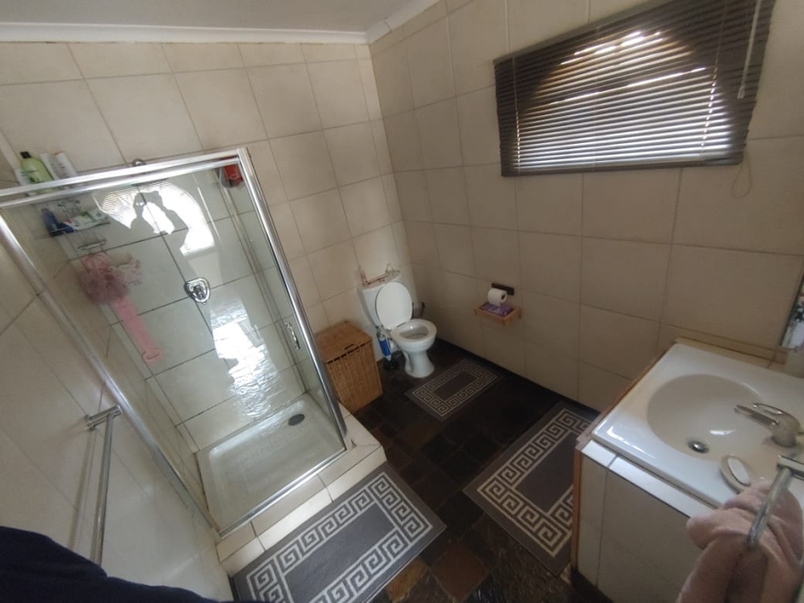 13 Bedroom Property for Sale in Glen Donald A H Gauteng