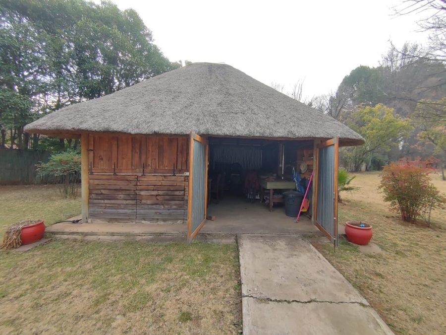 13 Bedroom Property for Sale in Glen Donald A H Gauteng