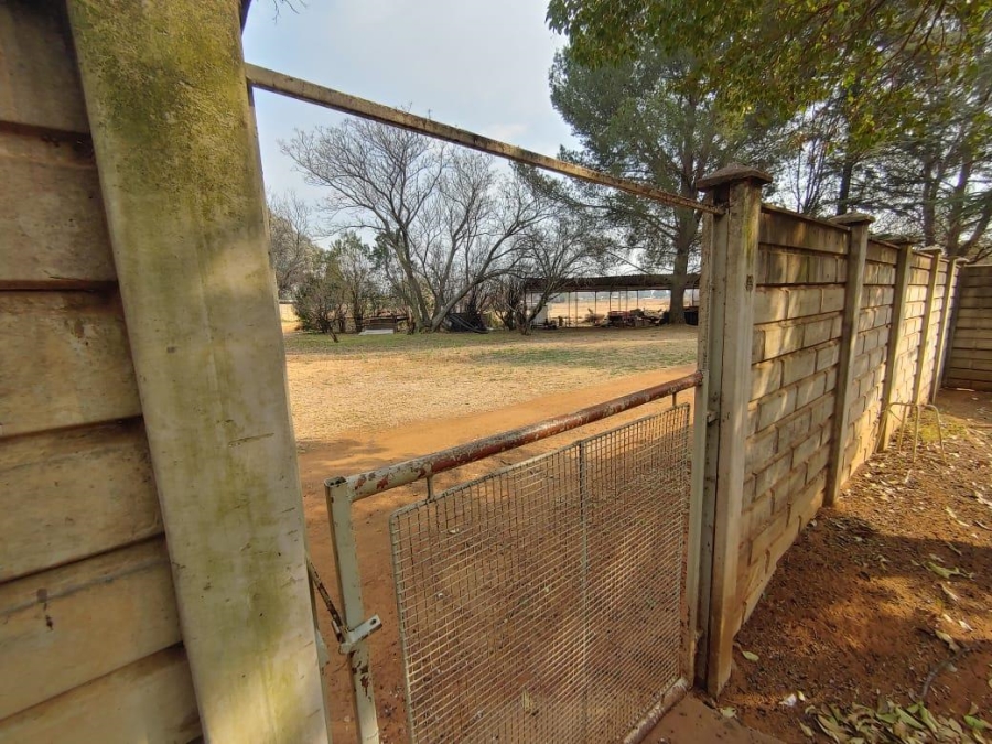 13 Bedroom Property for Sale in Glen Donald A H Gauteng