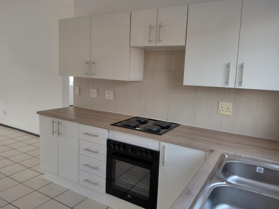 2 Bedroom Property for Sale in Bardene Gauteng