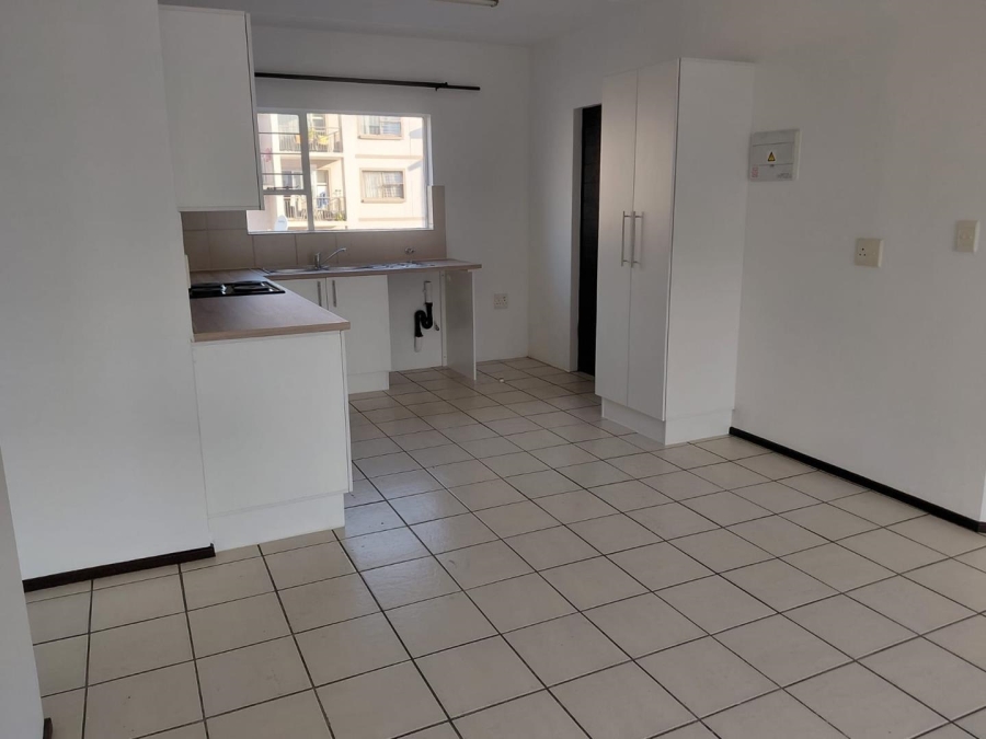 2 Bedroom Property for Sale in Bardene Gauteng