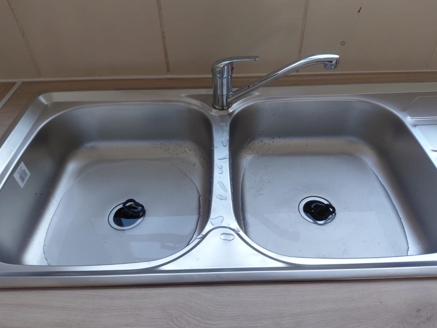 2 Bedroom Property for Sale in Bardene Gauteng