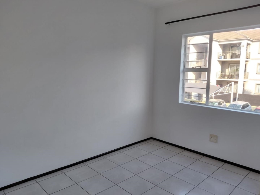 2 Bedroom Property for Sale in Bardene Gauteng