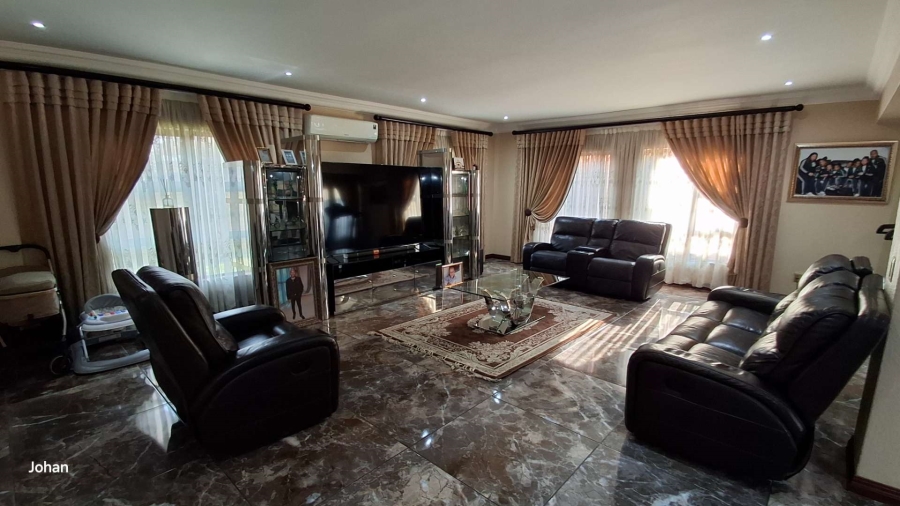 3 Bedroom Property for Sale in New Market Gauteng