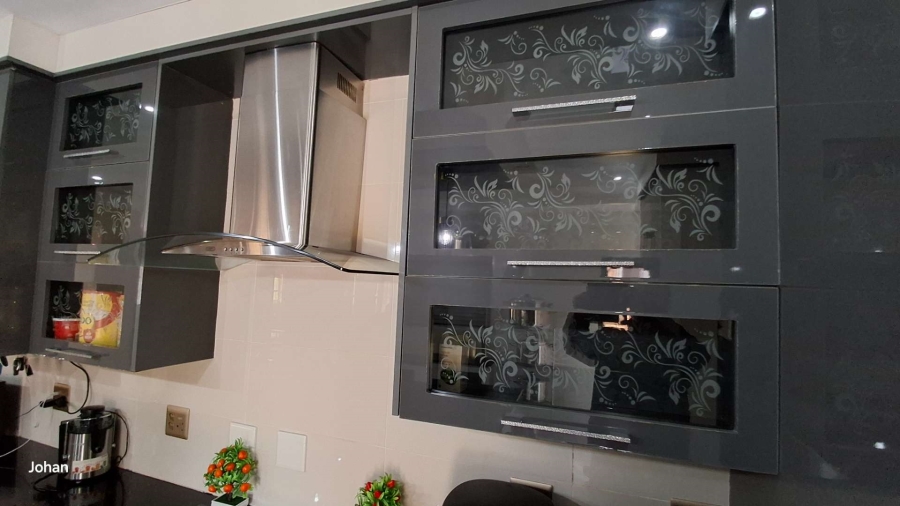 3 Bedroom Property for Sale in New Market Gauteng