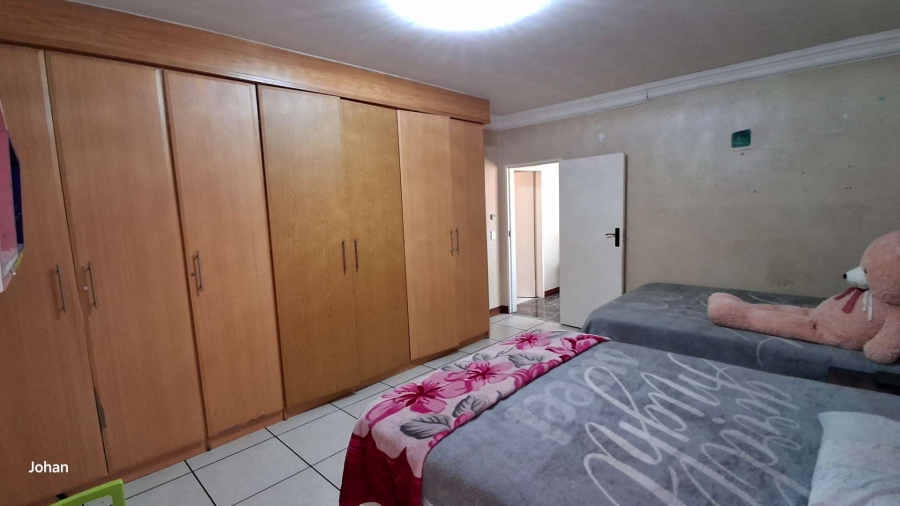 3 Bedroom Property for Sale in New Market Gauteng