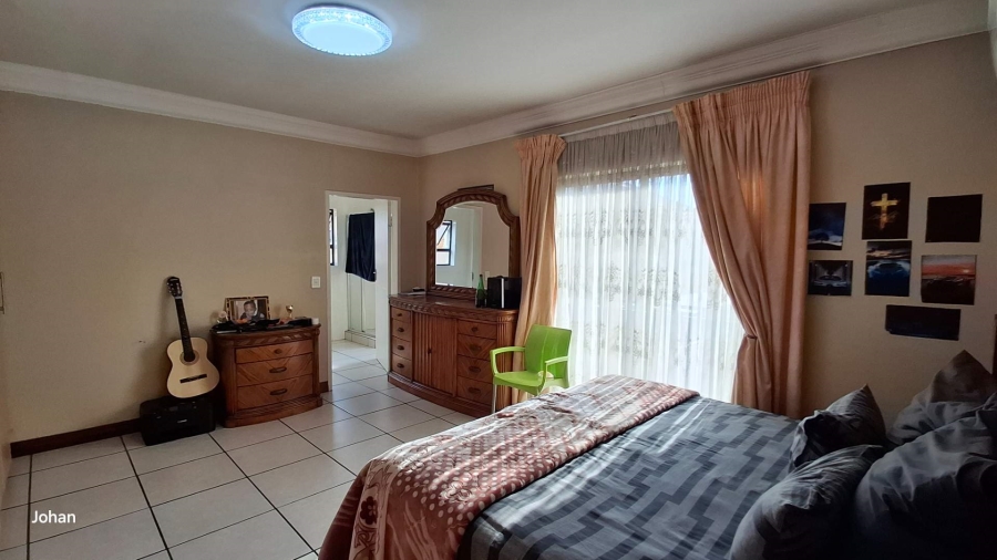 3 Bedroom Property for Sale in New Market Gauteng