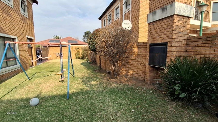 3 Bedroom Property for Sale in New Market Gauteng