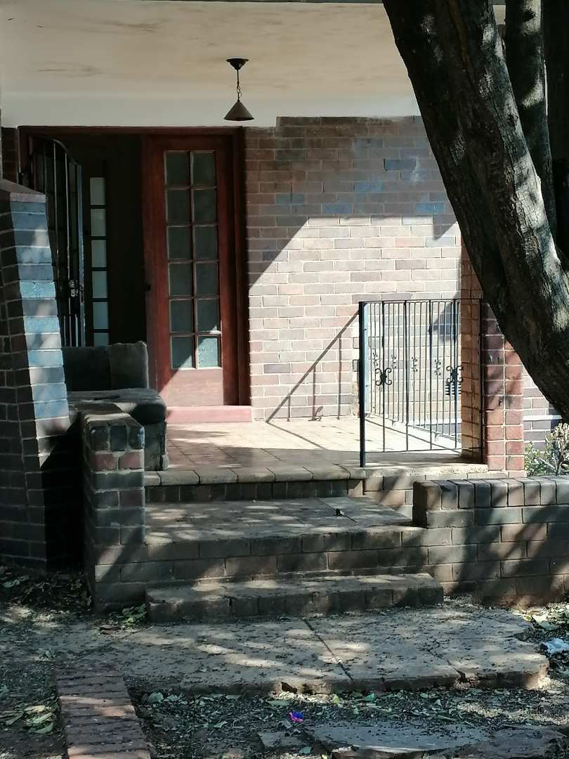 4 Bedroom Property for Sale in Kensington Gauteng