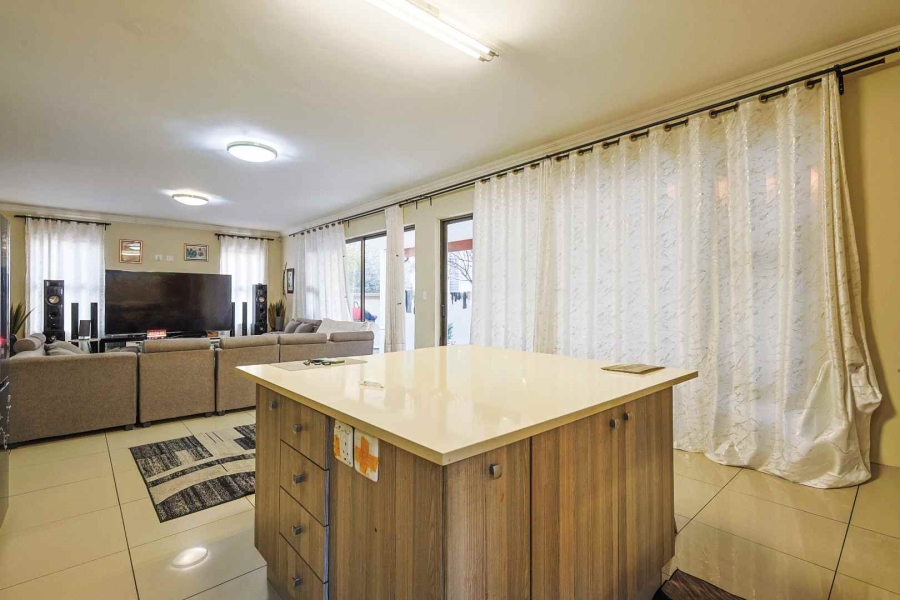 To Let 3 Bedroom Property for Rent in Baileys Muckleneuk Gauteng