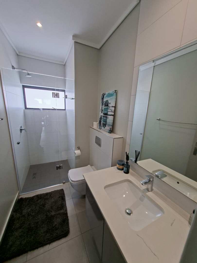 To Let 2 Bedroom Property for Rent in Midstream Estate Gauteng