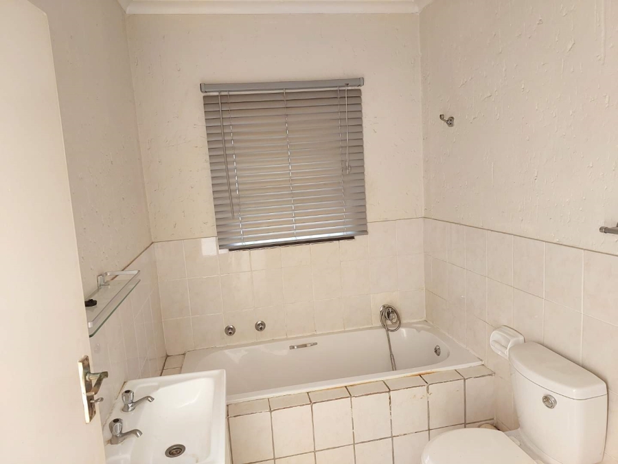 3 Bedroom Property for Sale in Sunninghill Gauteng