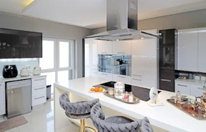 3 Bedroom Property for Sale in Bryanston Gauteng
