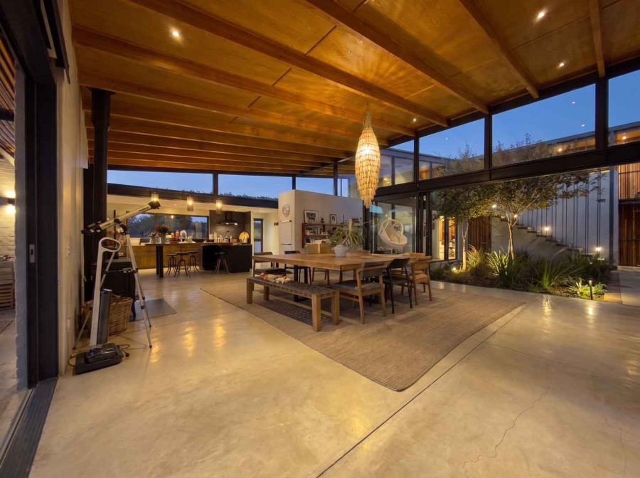 4 Bedroom Property for Sale in Monaghan Farm Gauteng