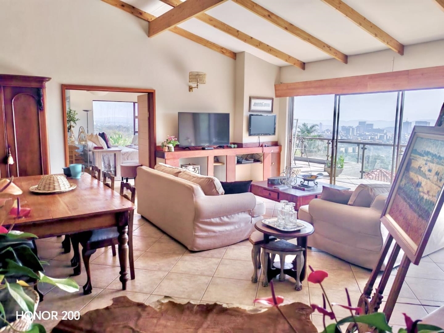 To Let 1 Bedroom Property for Rent in Groenkloof Gauteng