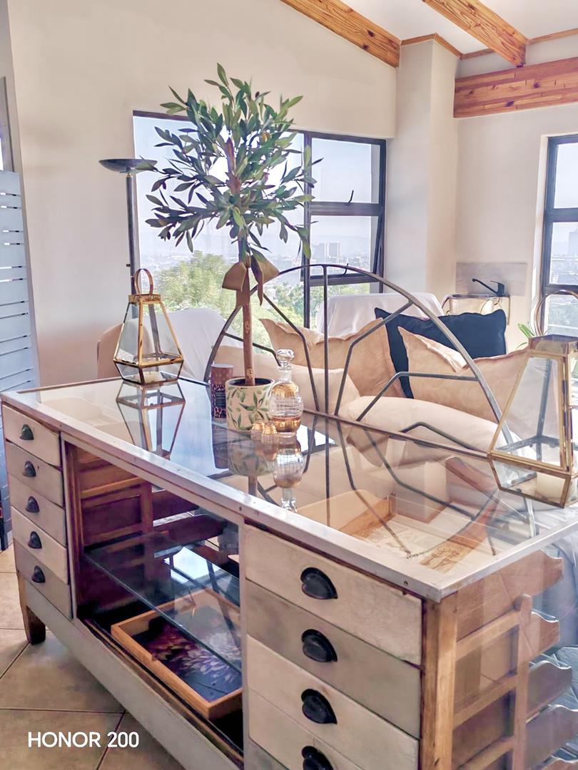 To Let 1 Bedroom Property for Rent in Groenkloof Gauteng