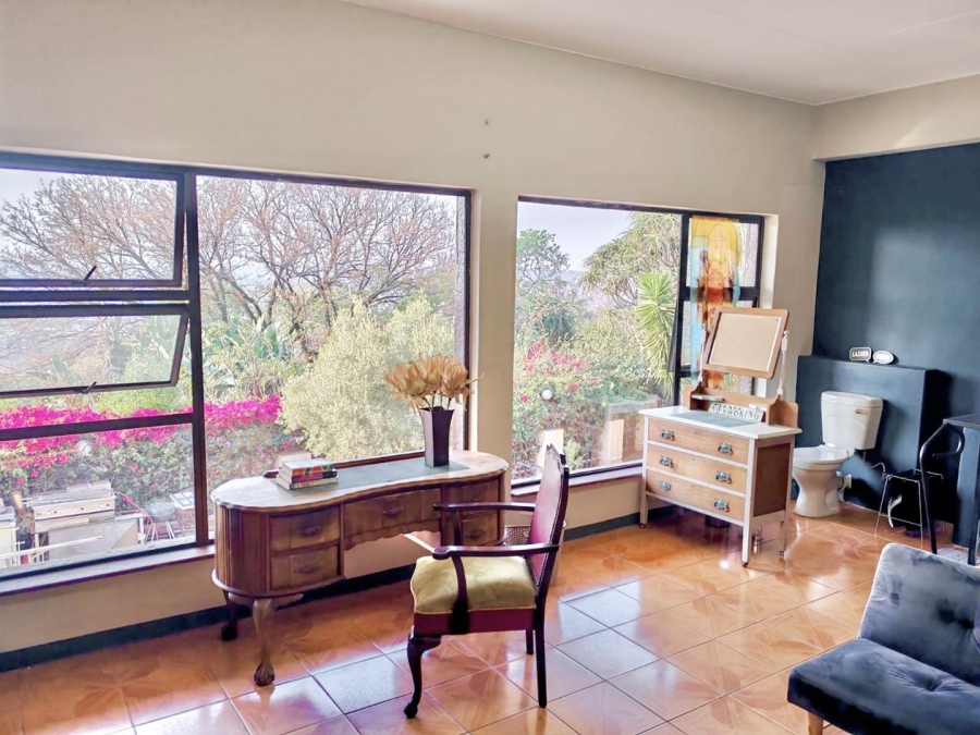 To Let 1 Bedroom Property for Rent in Groenkloof Gauteng
