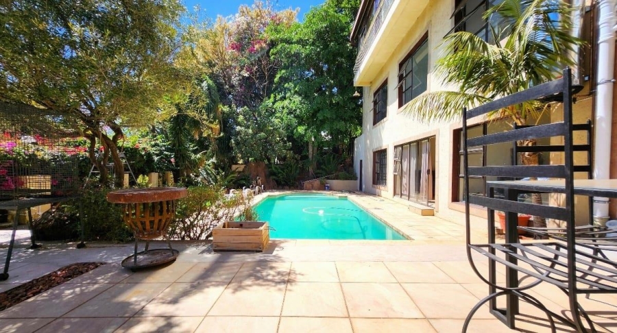 To Let 1 Bedroom Property for Rent in Groenkloof Gauteng