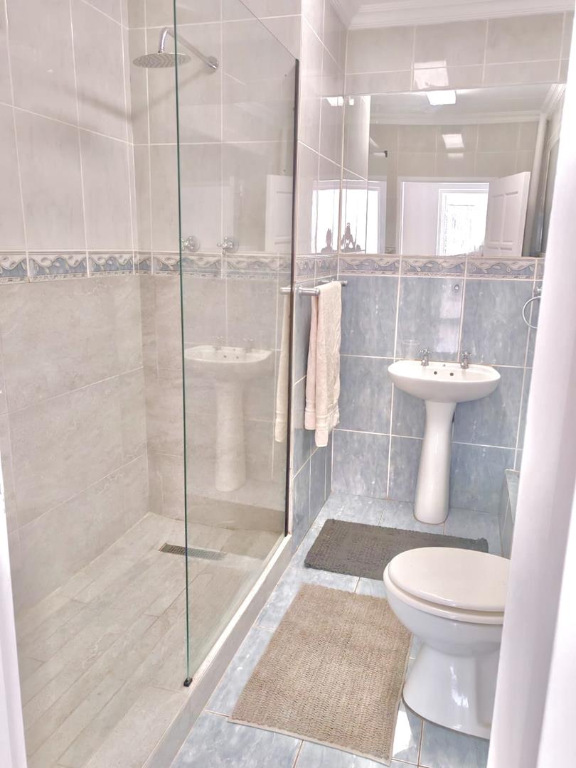 To Let 3 Bedroom Property for Rent in Groenkloof Gauteng