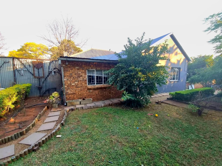 4 Bedroom Property for Sale in Rietondale Gauteng
