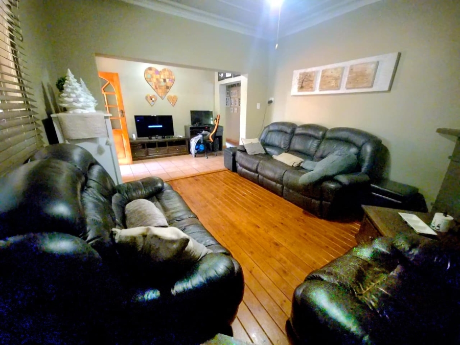 4 Bedroom Property for Sale in Rietondale Gauteng