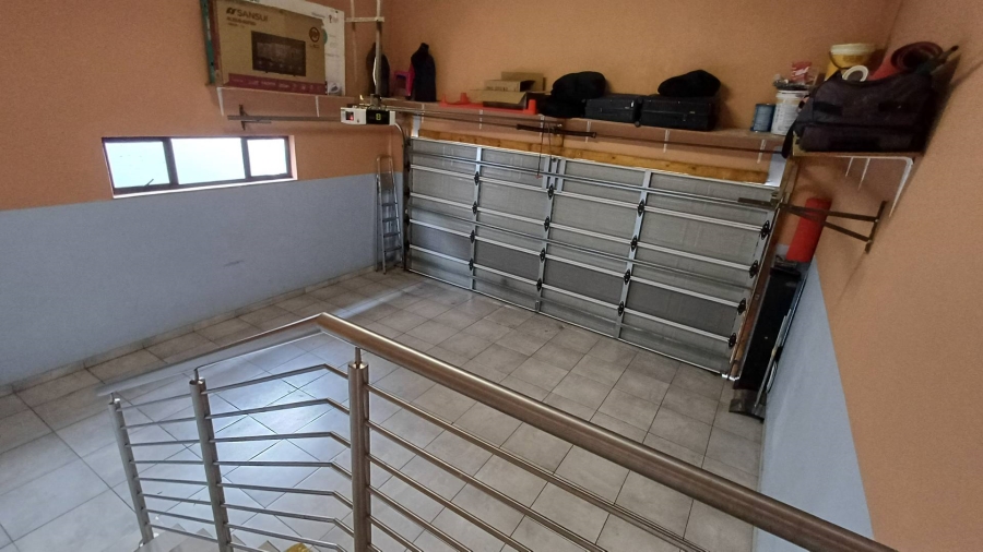 4 Bedroom Property for Sale in South Crest Gauteng