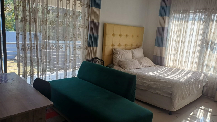 4 Bedroom Property for Sale in South Crest Gauteng