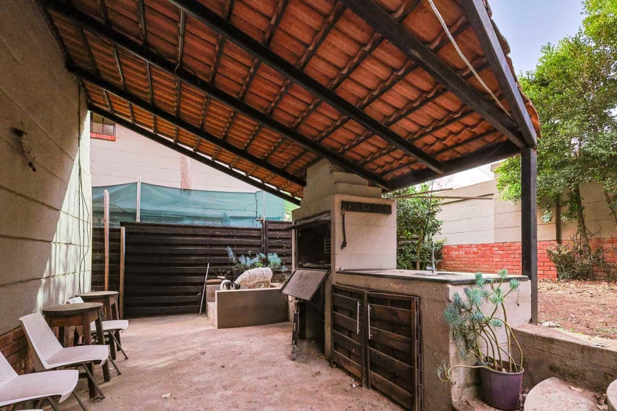 3 Bedroom Property for Sale in Equestria Gauteng