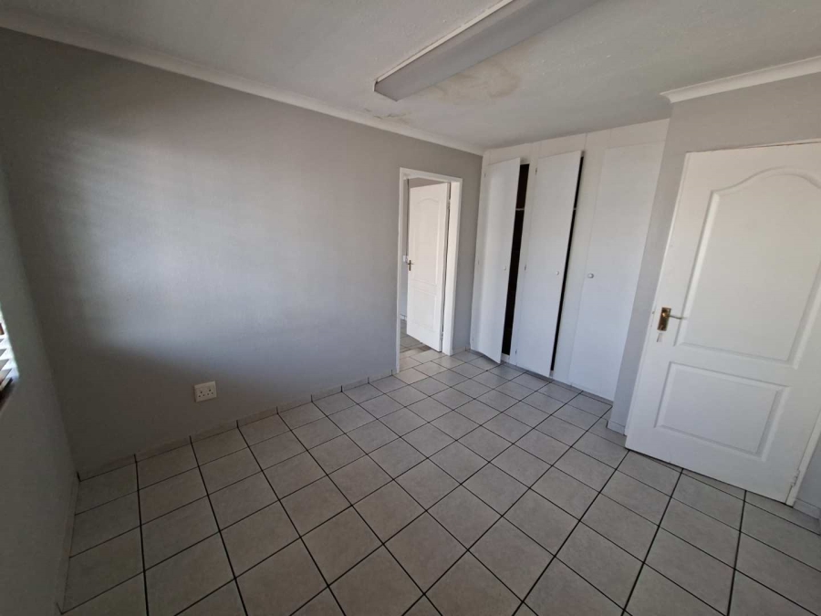 To Let Commercial Property for Rent in Ruimsig Gauteng