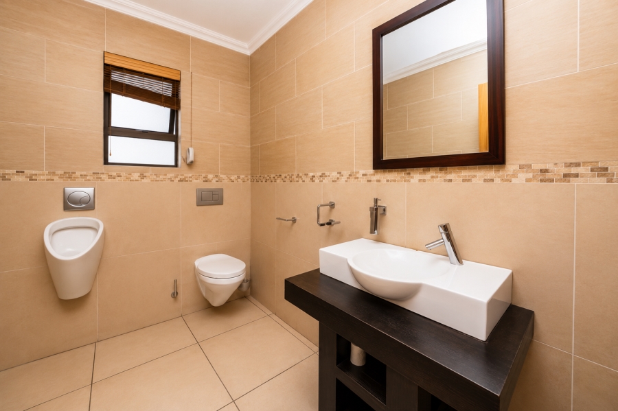 4 Bedroom Property for Sale in Glenvista Gauteng