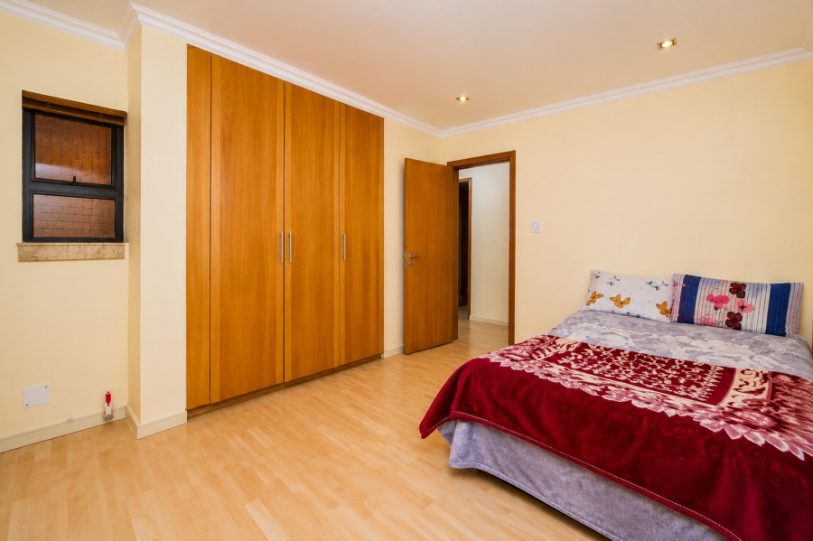 4 Bedroom Property for Sale in Glenvista Gauteng